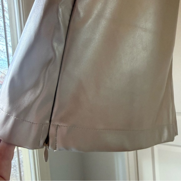 Anthropologie Porridge Faux Leather Cream Crop Top Minimalist Modern Blouse S - Picture 4 of 4